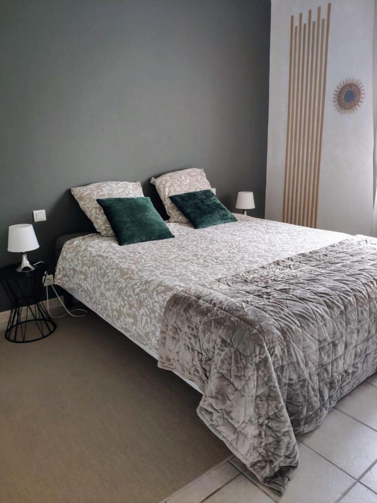 Maison 3 Etoiles Avec Piscine Et Jacuzzi Exterieur Pres De Sarlat Saint-Vincent-le-Paluel Екстериор снимка