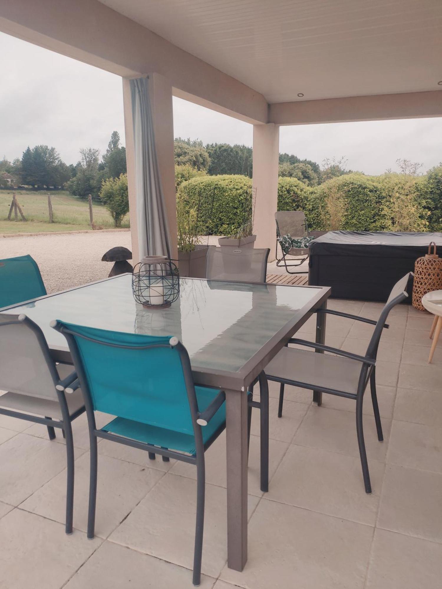 Maison 3 Etoiles Avec Piscine Et Jacuzzi Exterieur Pres De Sarlat Saint-Vincent-le-Paluel Екстериор снимка